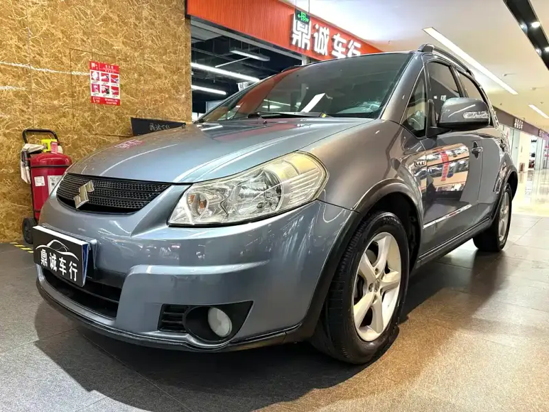 Suzuki SX4, 2010