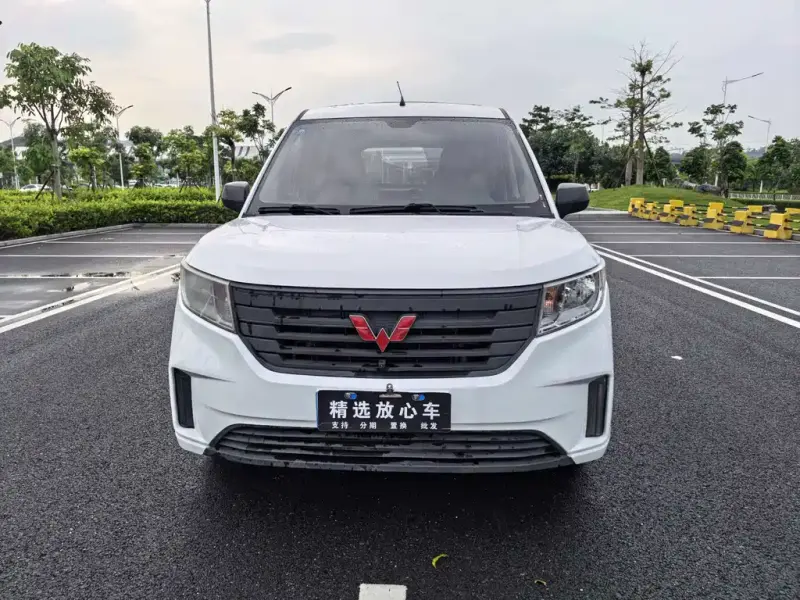Wuling Hongguang PLUS, 2021