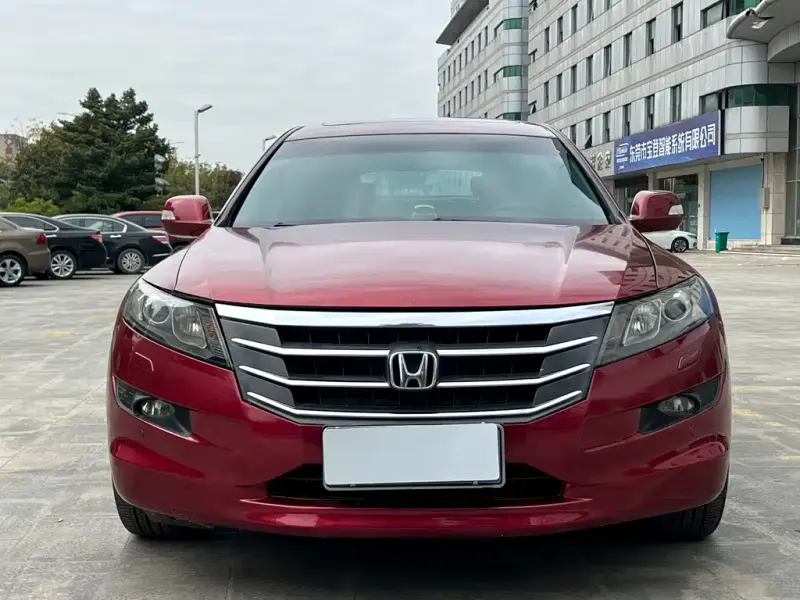 Honda Crosstour, 2012
