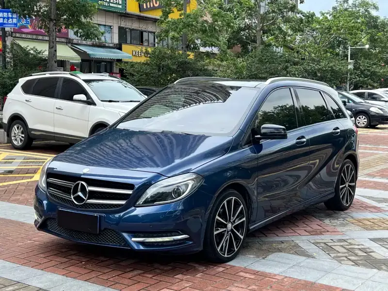 Mercedes-Benz B-Class, 2012