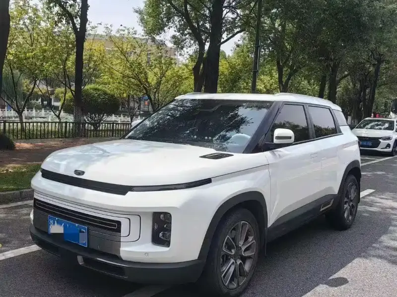 Geely Icon, 2022
