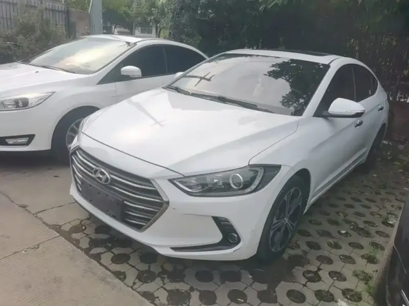 Hyundai Elantra, 2019