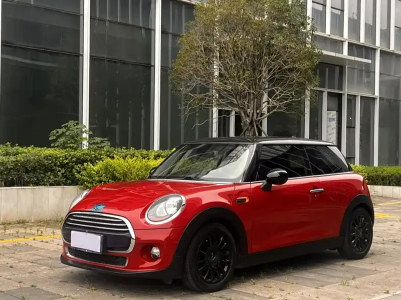MINI Mini, 2015