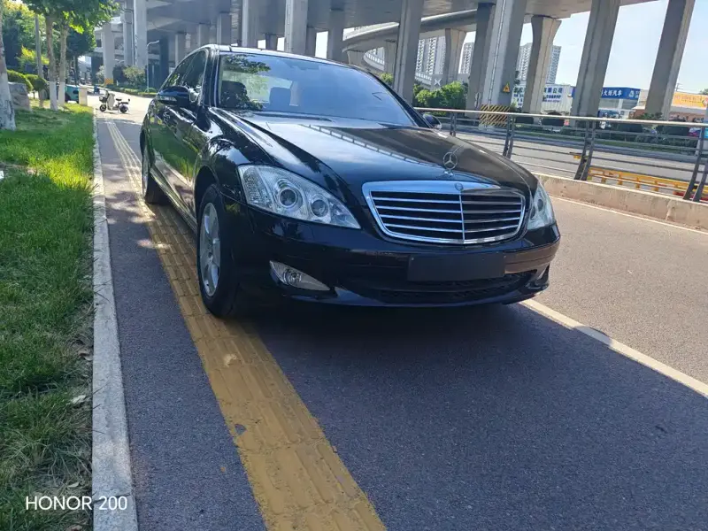 Mercedes-Benz S-Class, 2007