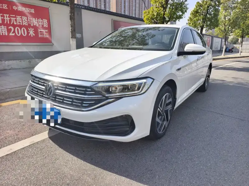 Volkswagen Sagitar, 2023