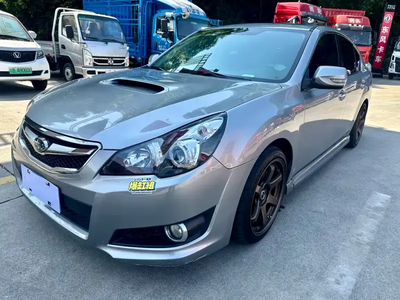 Subaru Legacy, 2010