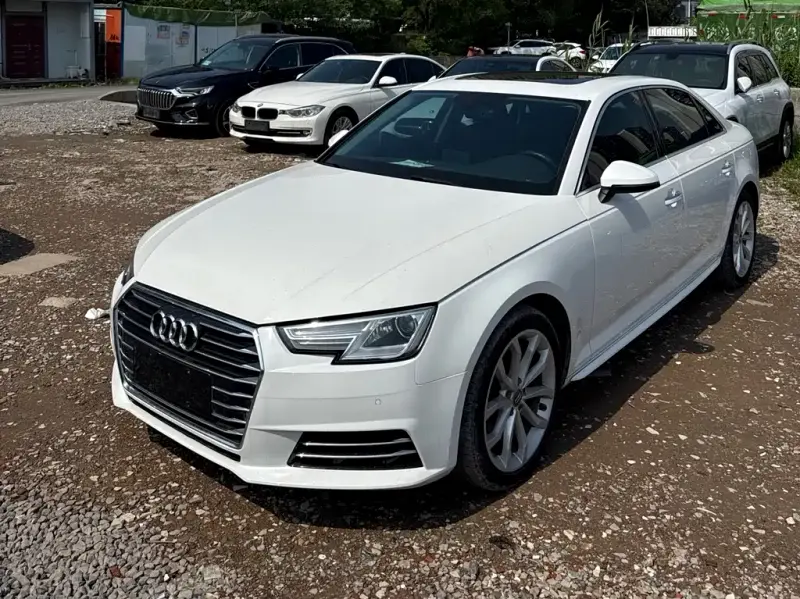 Audi A4L, 2017
