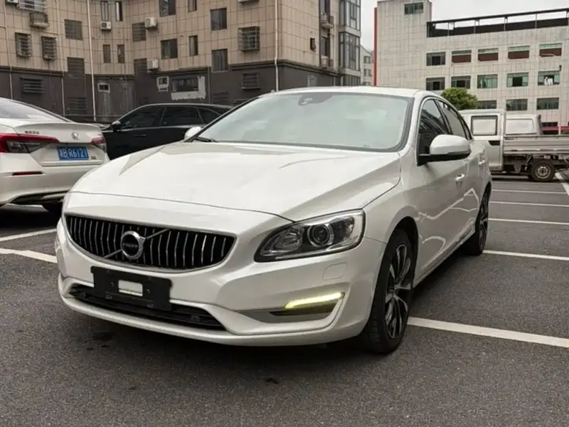 Volvo S60, 2020