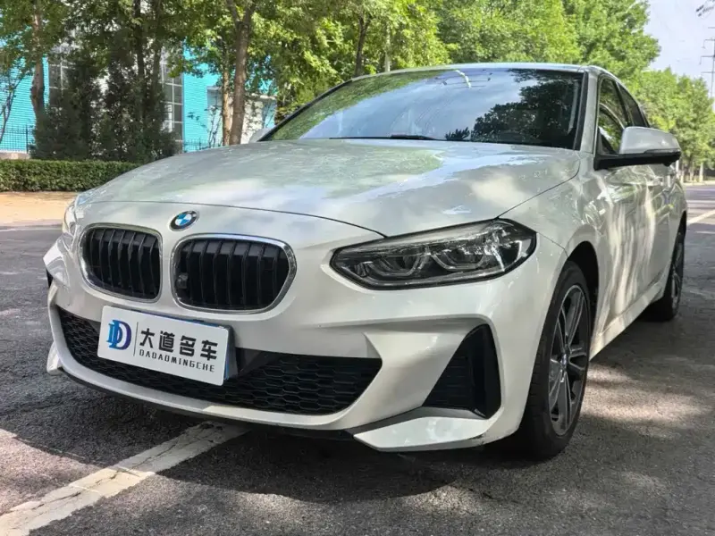 BMW 1 Series, 2021