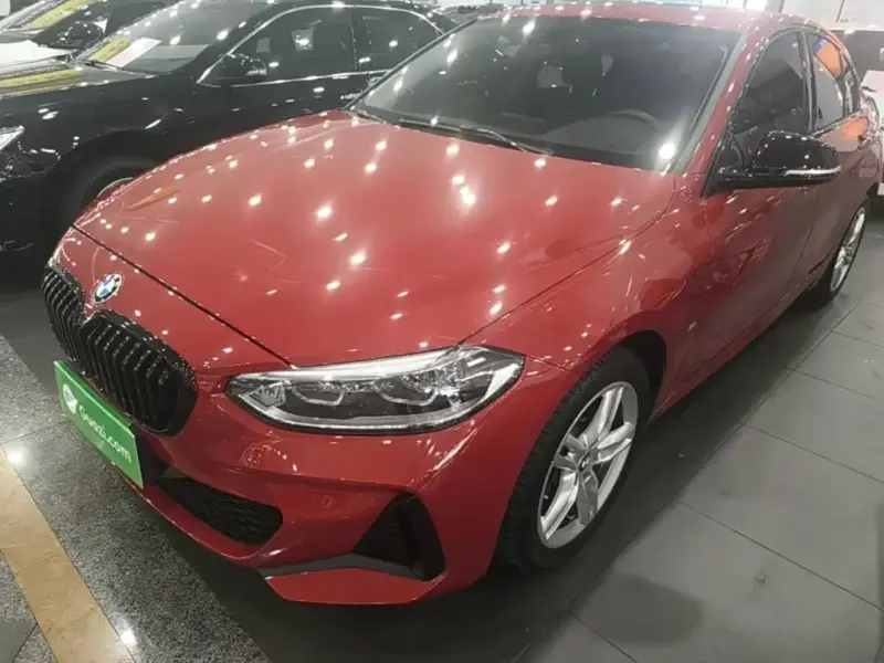 BMW 1 Series, 2021