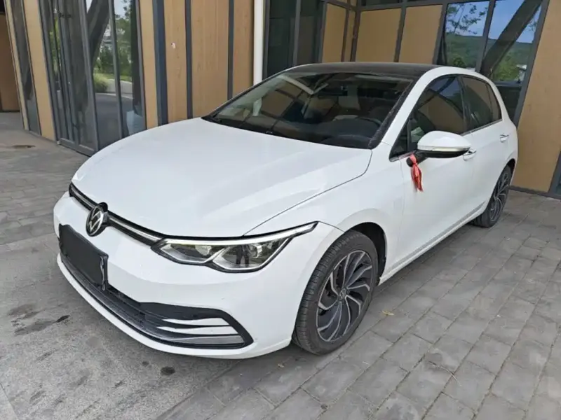 Volkswagen Golf, 2021