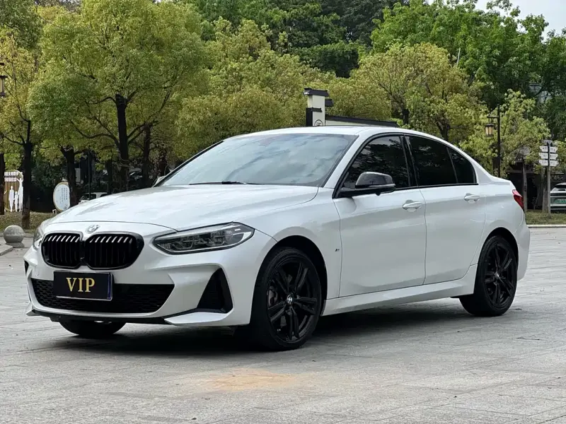 BMW 1 Series, 2021