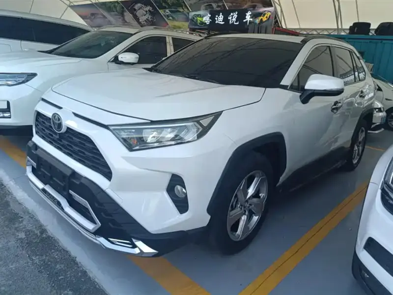Toyota RAV4, 2021