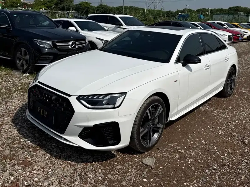 Audi A4L, 2020