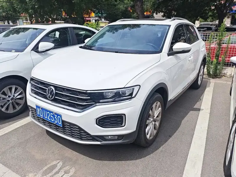 Volkswagen T-Roc, 2022