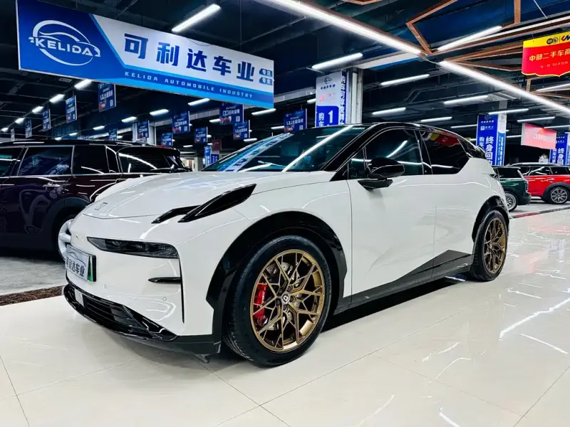 Zeekr X, 2024
