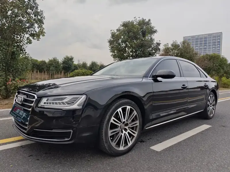 Audi A8, 2016