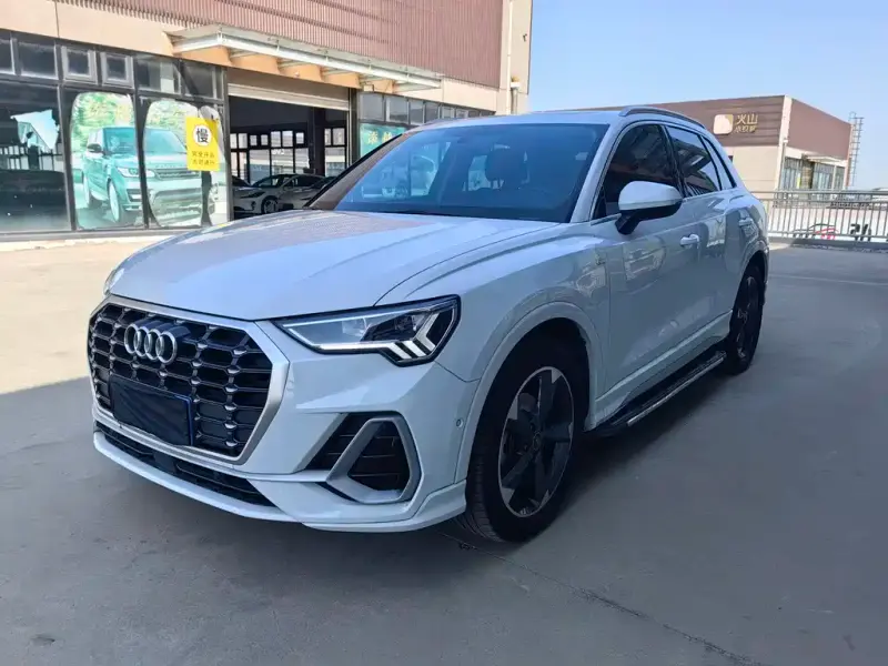 Audi Q3, 2023