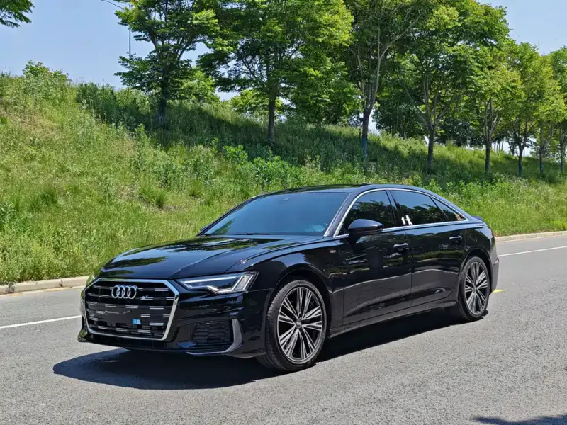 Audi A6L, 2021