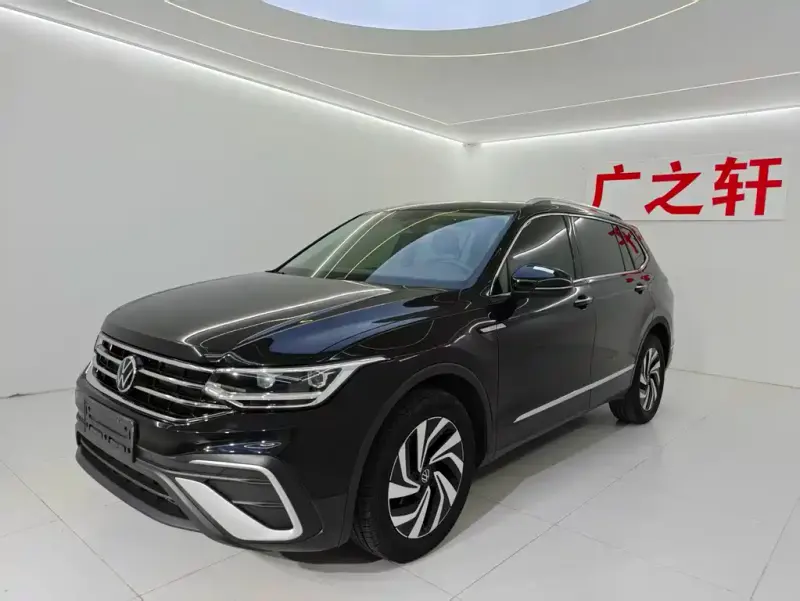 Volkswagen Tiguan L, 2023