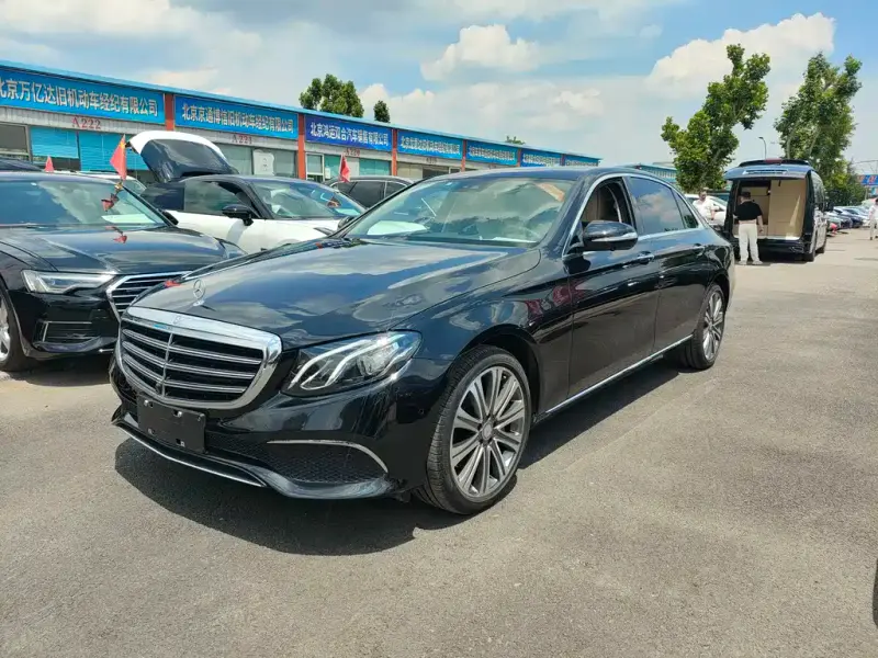 Mercedes-Benz E-Class, 2017