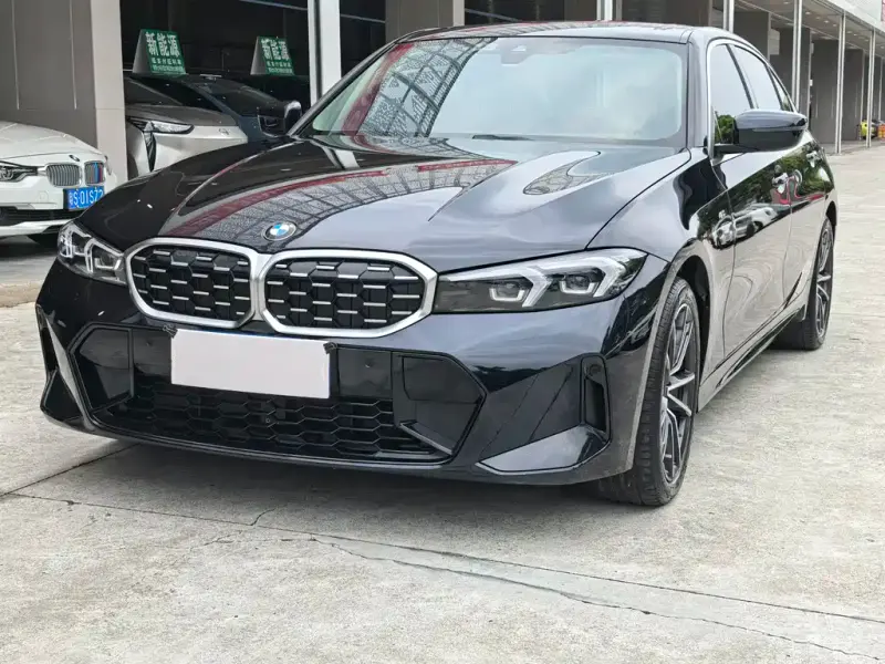 BMW 3 Series, 2023