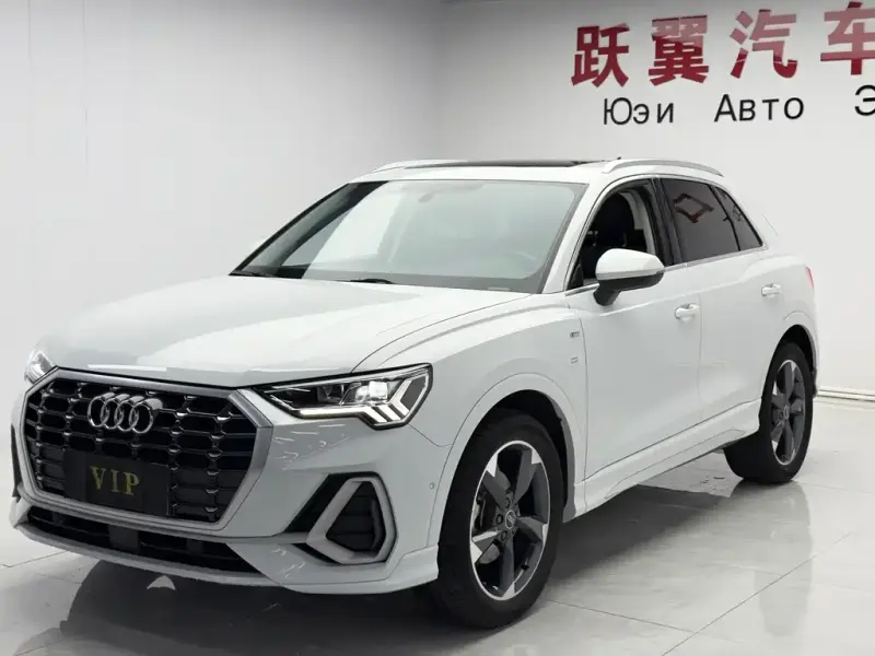 Audi Q3, 2022