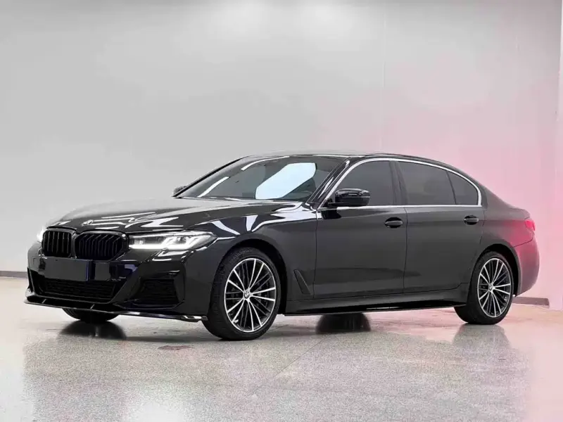 BMW 5 Series, 2021