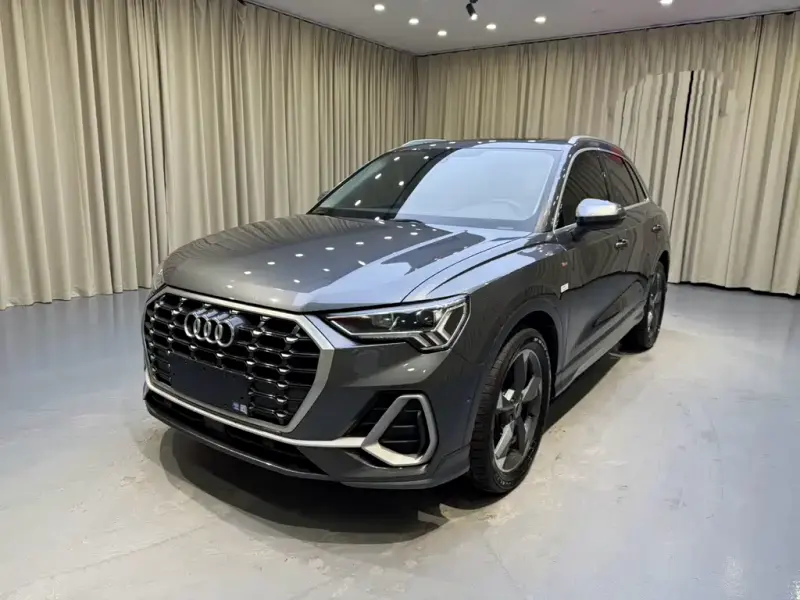 Audi Q3, 2022