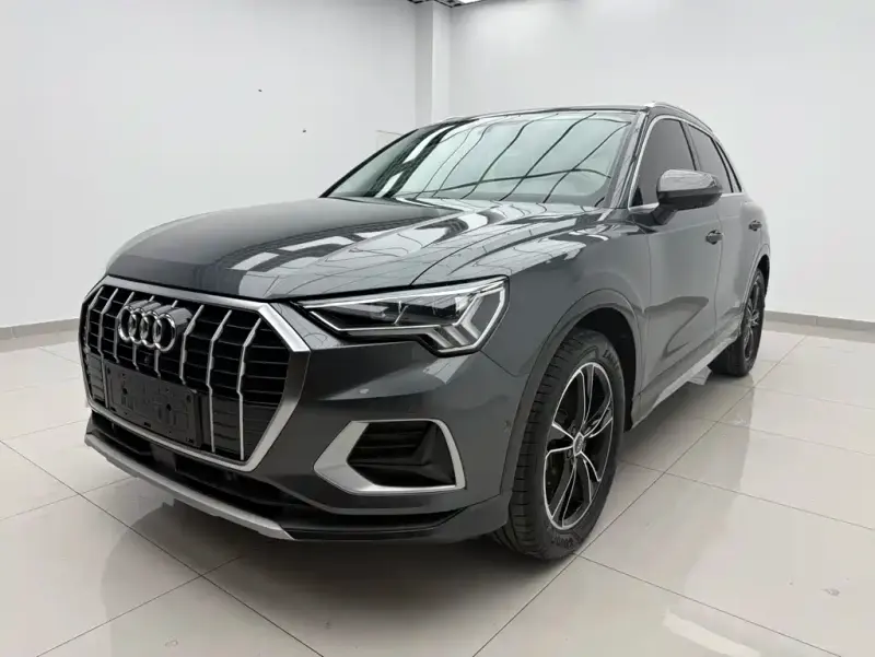 Audi Q3, 2022