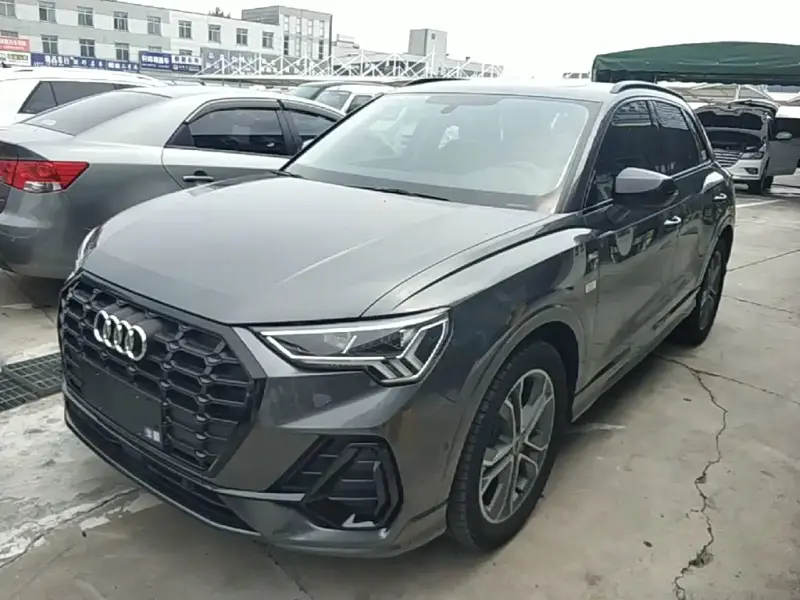 Audi Q3, 2023