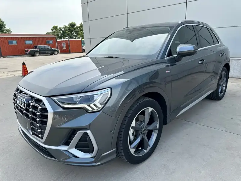 Audi Q3, 2023