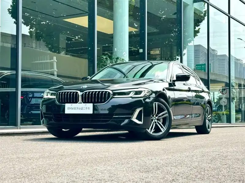 BMW 5 Series, 2022