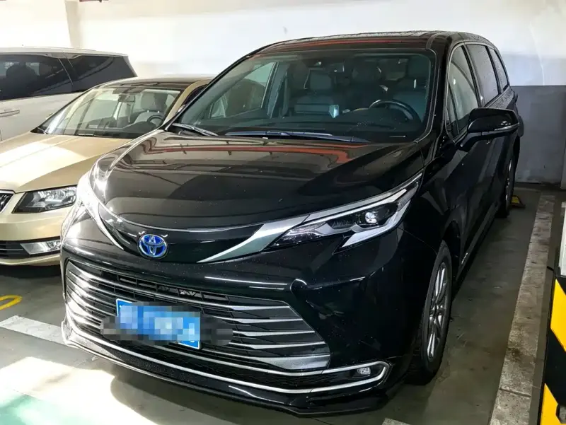 Toyota Sienna, 2022