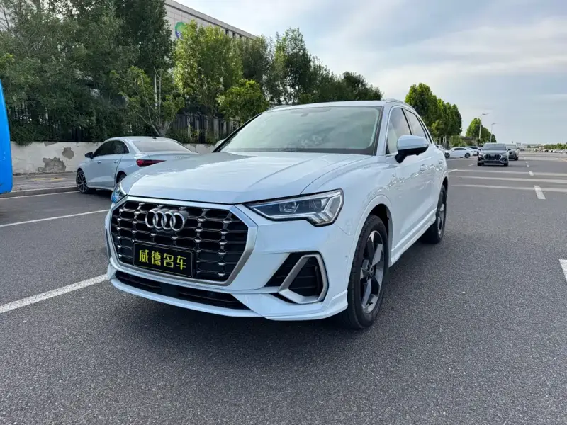 Audi Q3, 2023