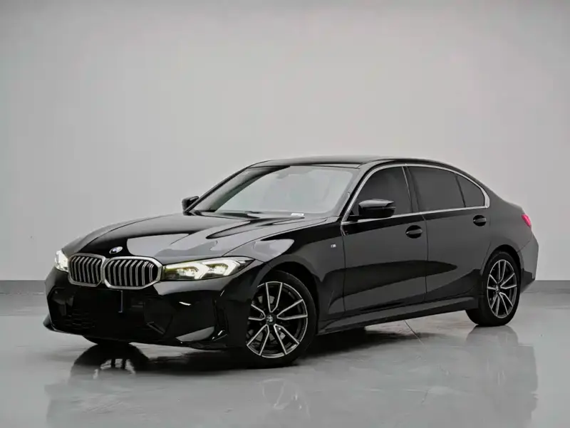 BMW 3 Series, 2023