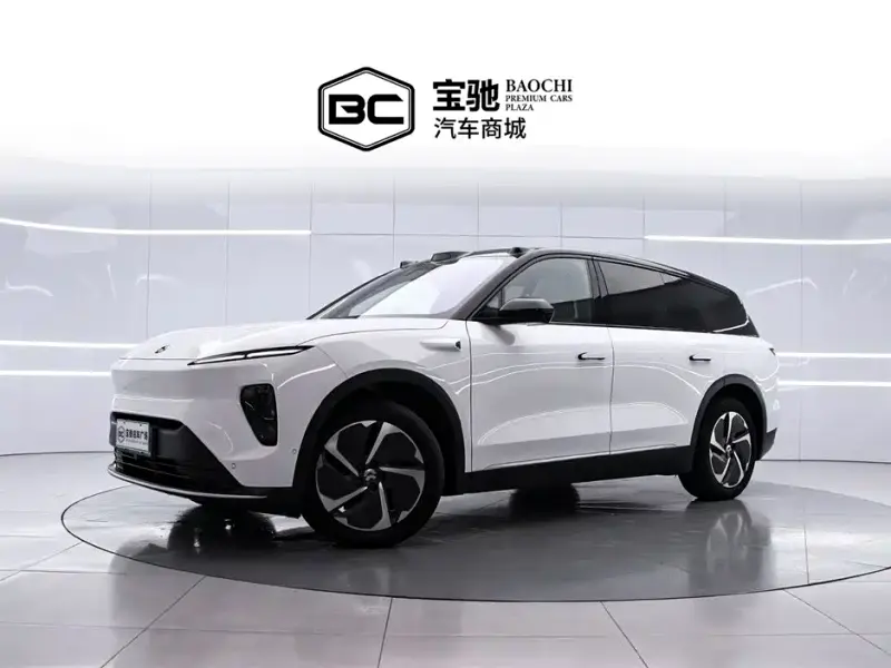 NIO ES8, 2025