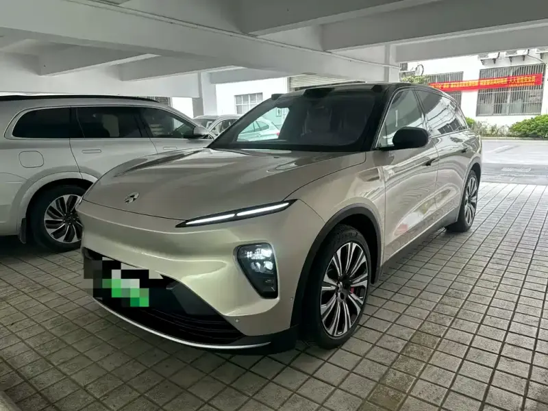 NIO ES8, 2023