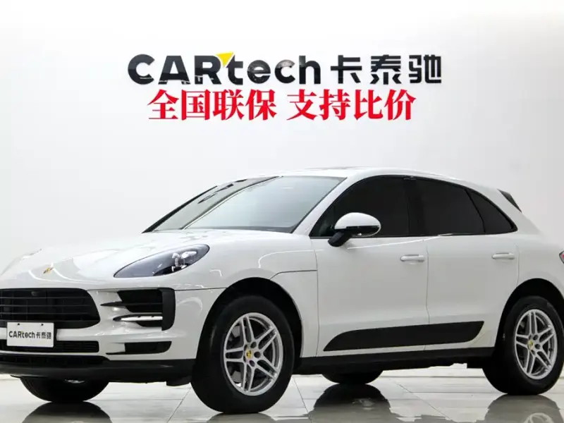 Porsche Macan, 2021