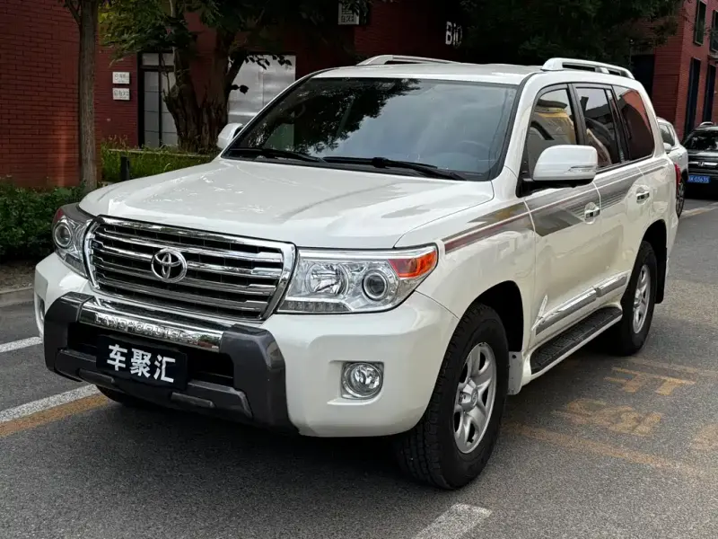 Toyota Land Cruiser, 2015