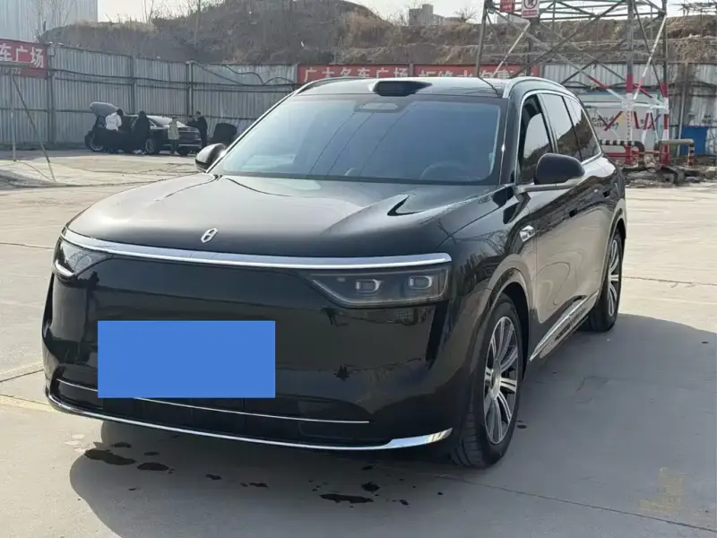 AITO M8, 2025