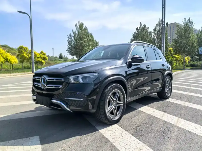 Mercedes-Benz GLE( ), 2023