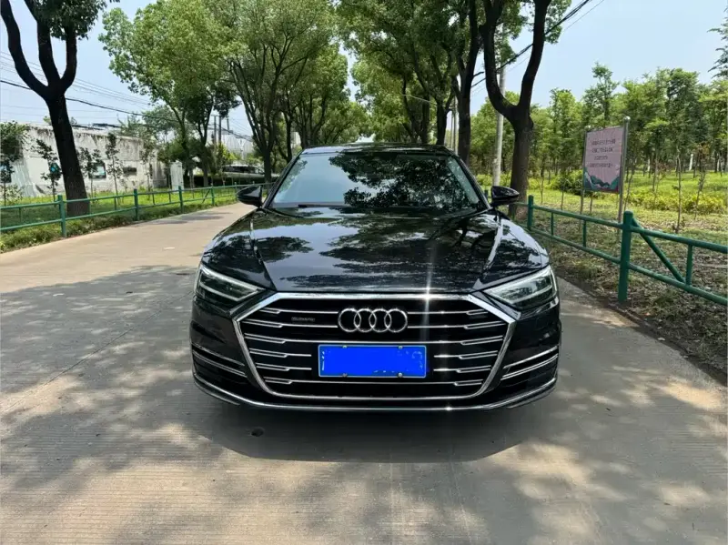 Audi A8, 2021