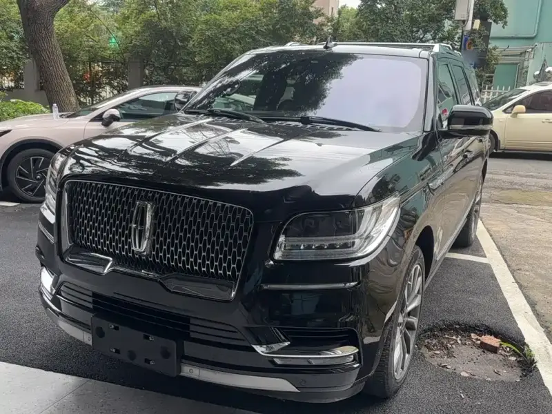 Lincoln Navigator, 2020