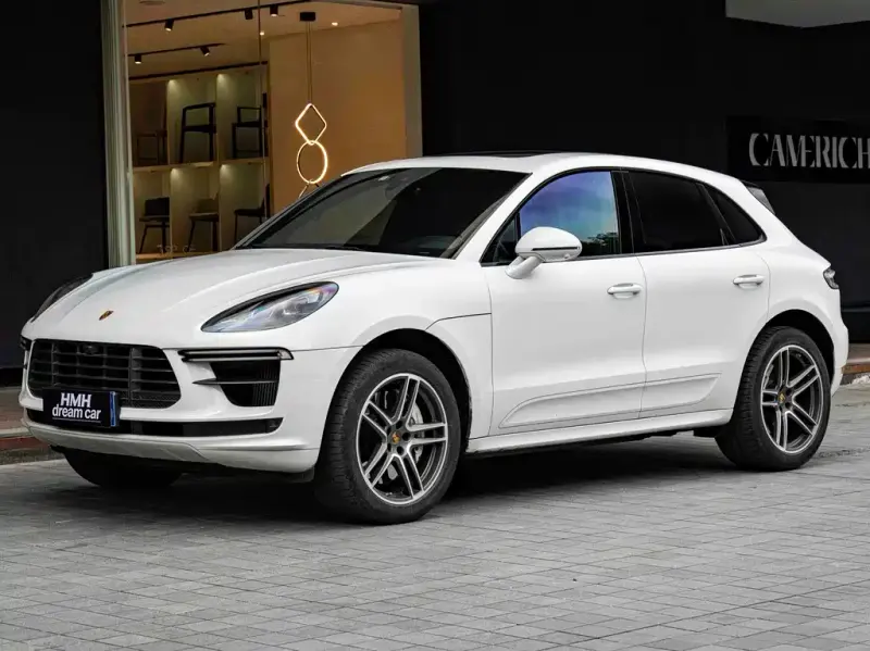 Porsche Macan, 2022