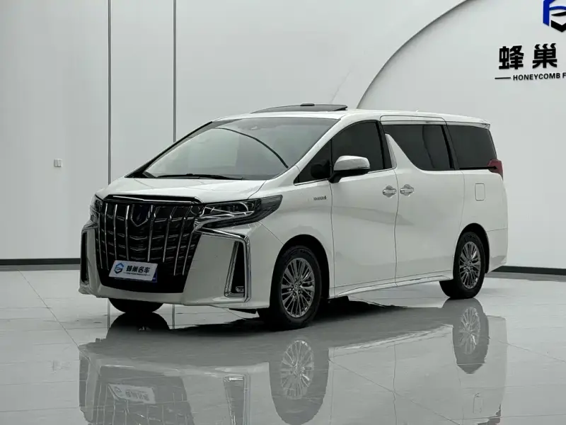 Toyota Alphard, 2022