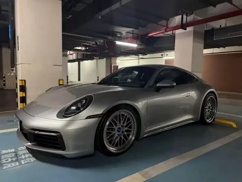 Porsche 911, 2022