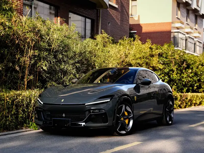 Ferrari Purosangue, 2025