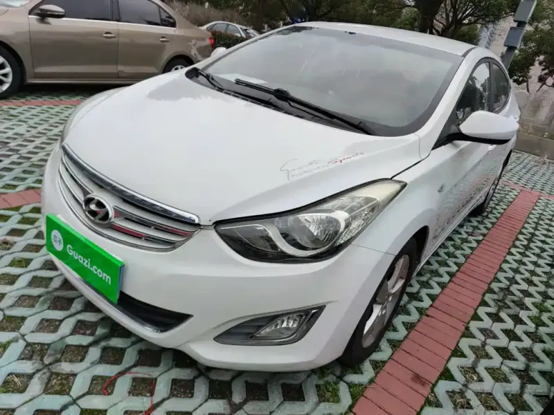 Hyundai Elantra Langdong, 2014