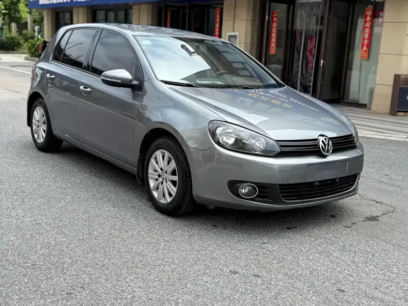 Volkswagen Golf, 2011